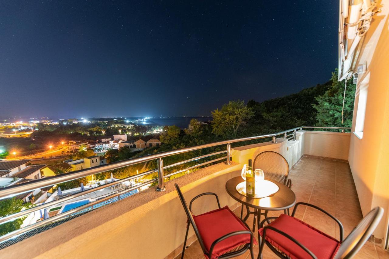 אולסינץ' Apartments Villa Egzon מראה חיצוני תמונה