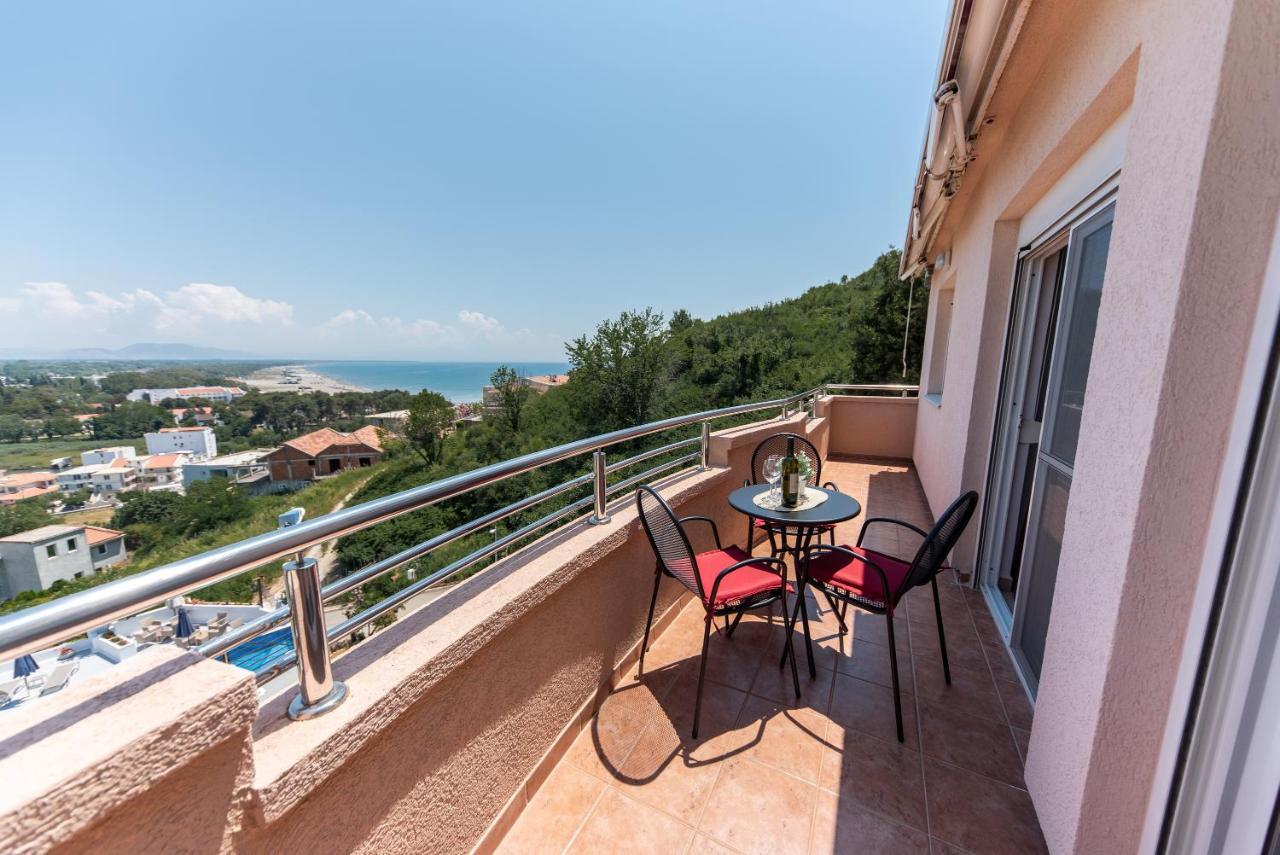 אולסינץ' Apartments Villa Egzon מראה חיצוני תמונה