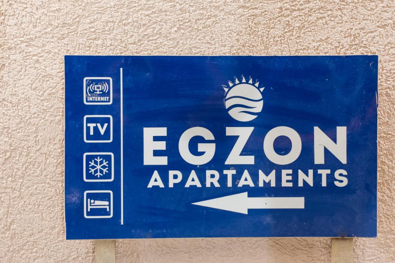 אולסינץ' Apartments Villa Egzon מראה חיצוני תמונה