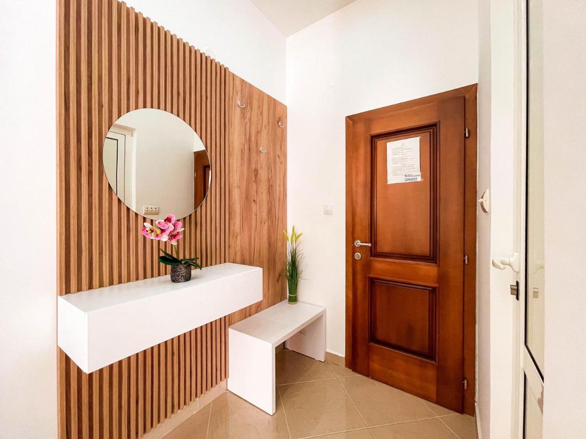 אולסינץ' Apartments Villa Egzon מראה חיצוני תמונה