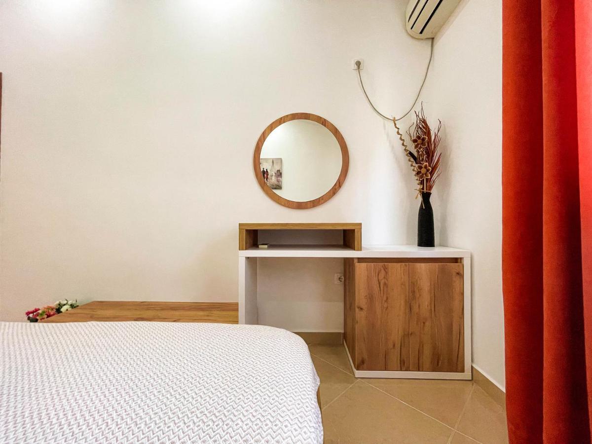 אולסינץ' Apartments Villa Egzon מראה חיצוני תמונה